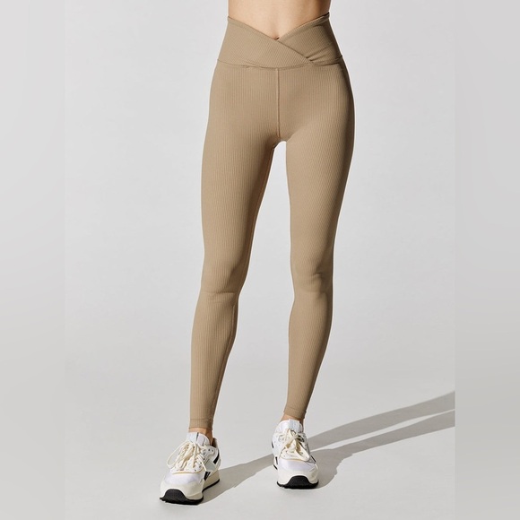 Year of Ours Veronica Ribbed Legging - Light Tan - Picture 1 of 9